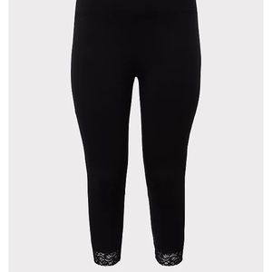 Torrid Black Lace Hem Premium Capri Legging